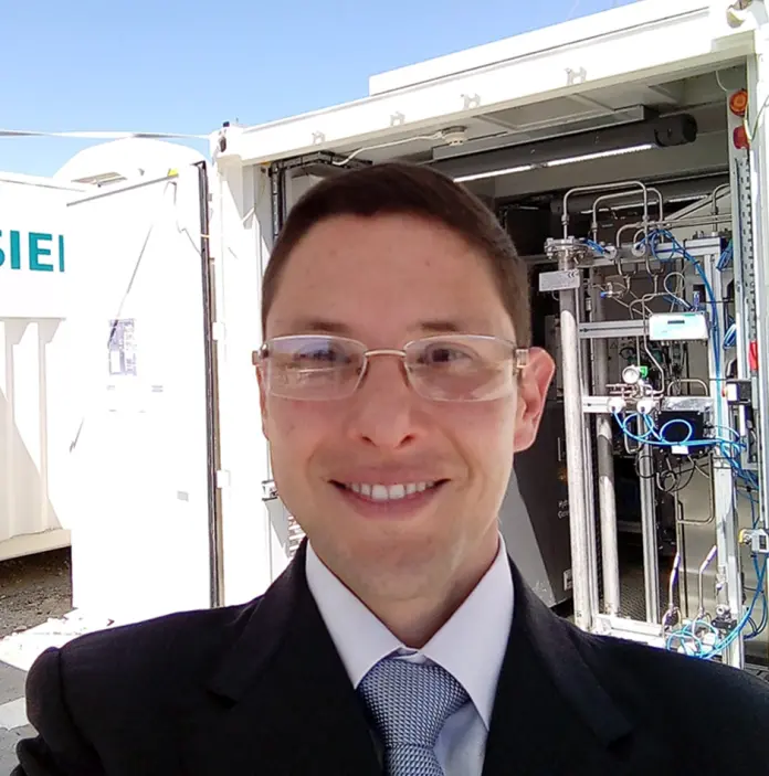 Profile picture of Professor Agustin Valera-Medina.