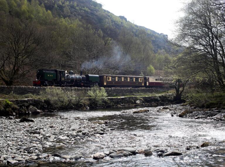 Side view of the Welsh Highland Railway steam train 