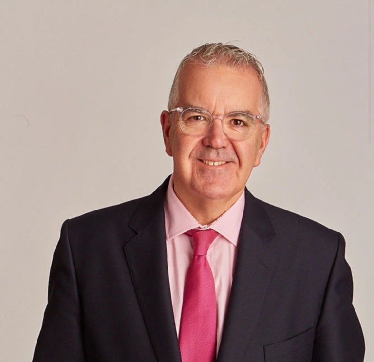bio image of Robert Lloyd Griffiths OBE 