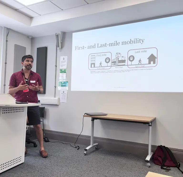 Presenting research on first- and last-mile mobility