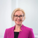 Profile picture of Dr Rhian Hayward MBE.