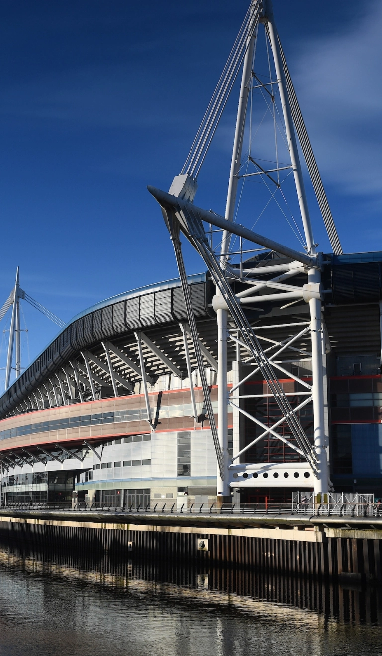 External view of a sport and events stadium.
